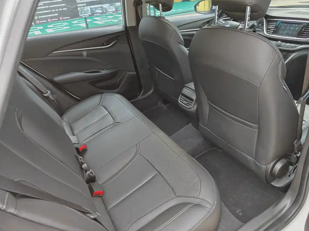 Buick Excelle — миниатюра 15