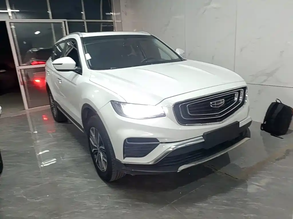 Geely Boyue — миниатюра 4