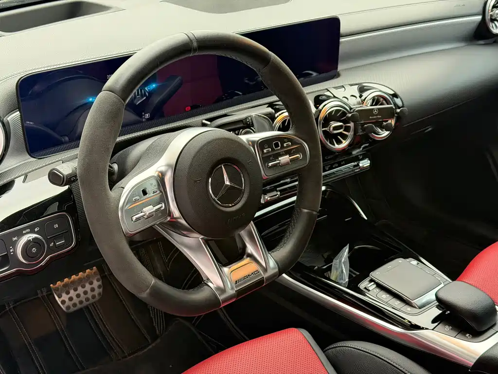 Mercedes-Benz A-Class AMG (Import) — миниатюра 6