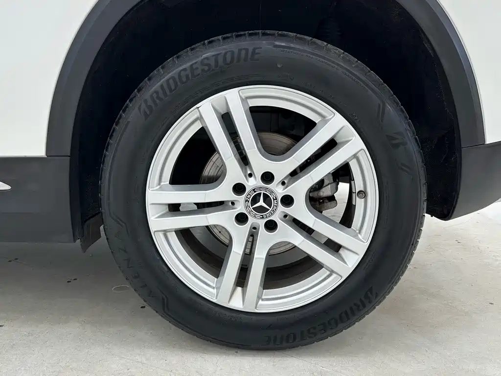 Mercedes-Benz GLA — миниатюра 18