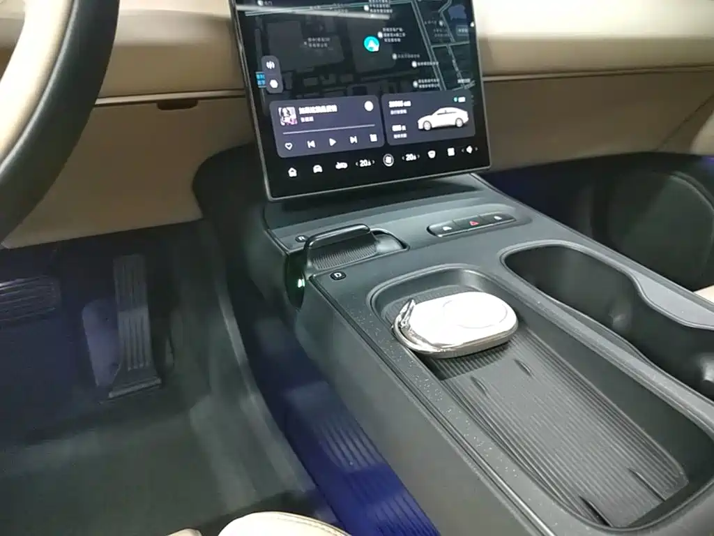 NIO ET5 — миниатюра 14