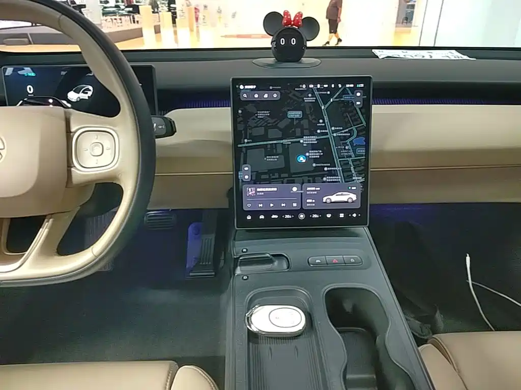 NIO ET5 — миниатюра 13