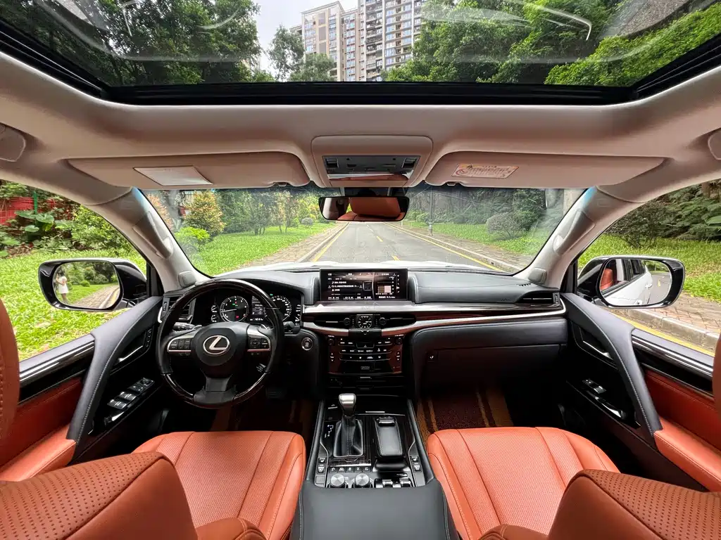 Lexus LX 2020 570