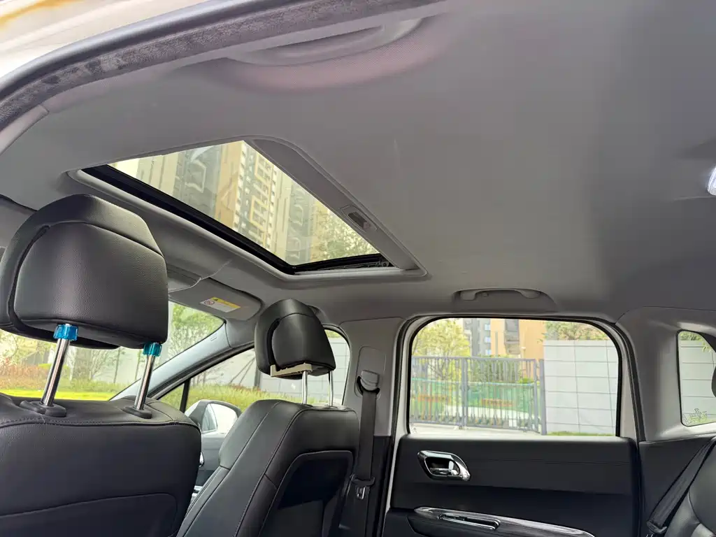 Peugeot 3008 — миниатюра 20