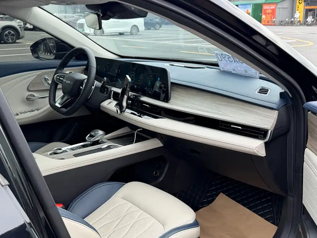 Chery Arrizo 8 — миниатюра 20