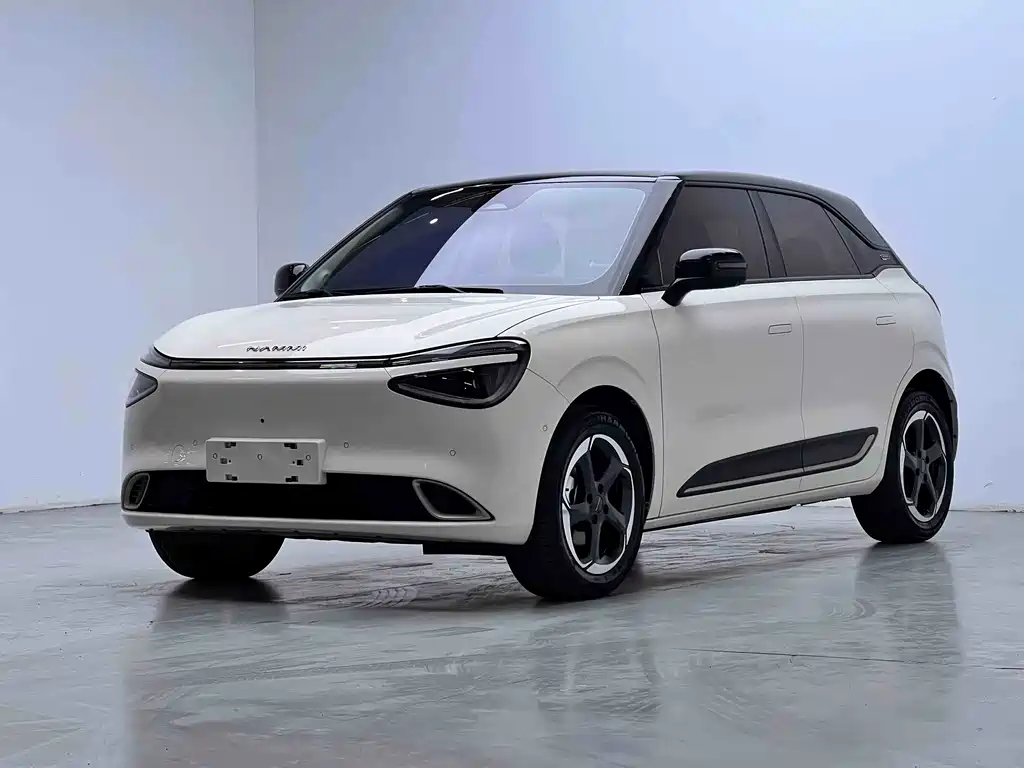 eπ Nano 01 2025