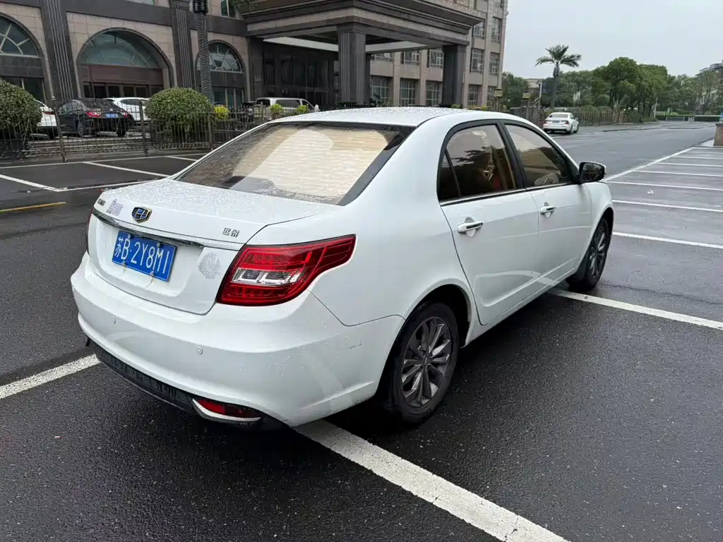 Geely Vision — миниатюра 5