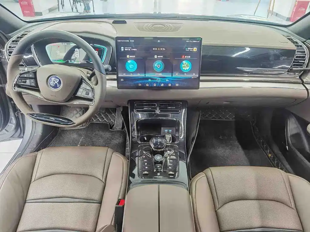 BYD Han — миниатюра 5