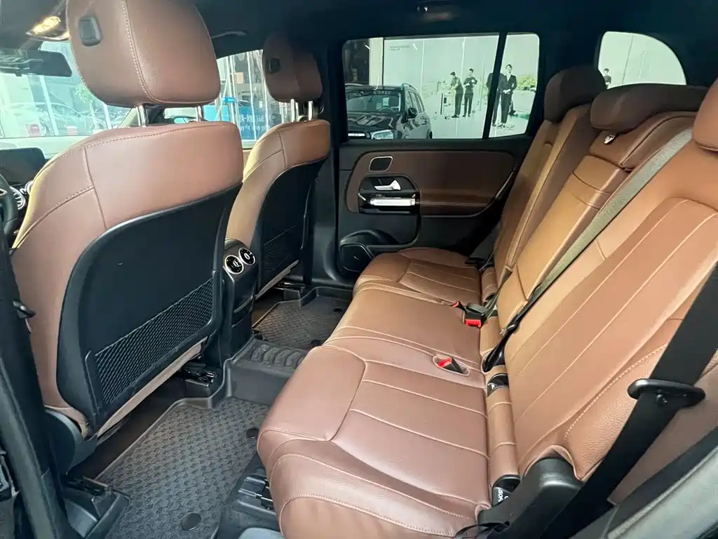 Mercedes-Benz GLB — миниатюра 15