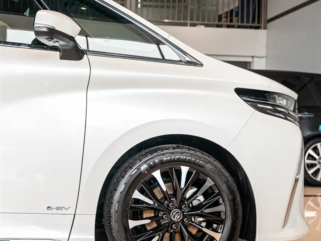 Toyota Alphard 2024 2.5L Premium