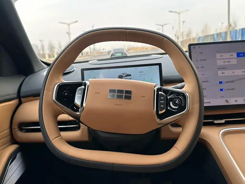 GEELY GALAXY GALAXY STARSHIP 7 EM I