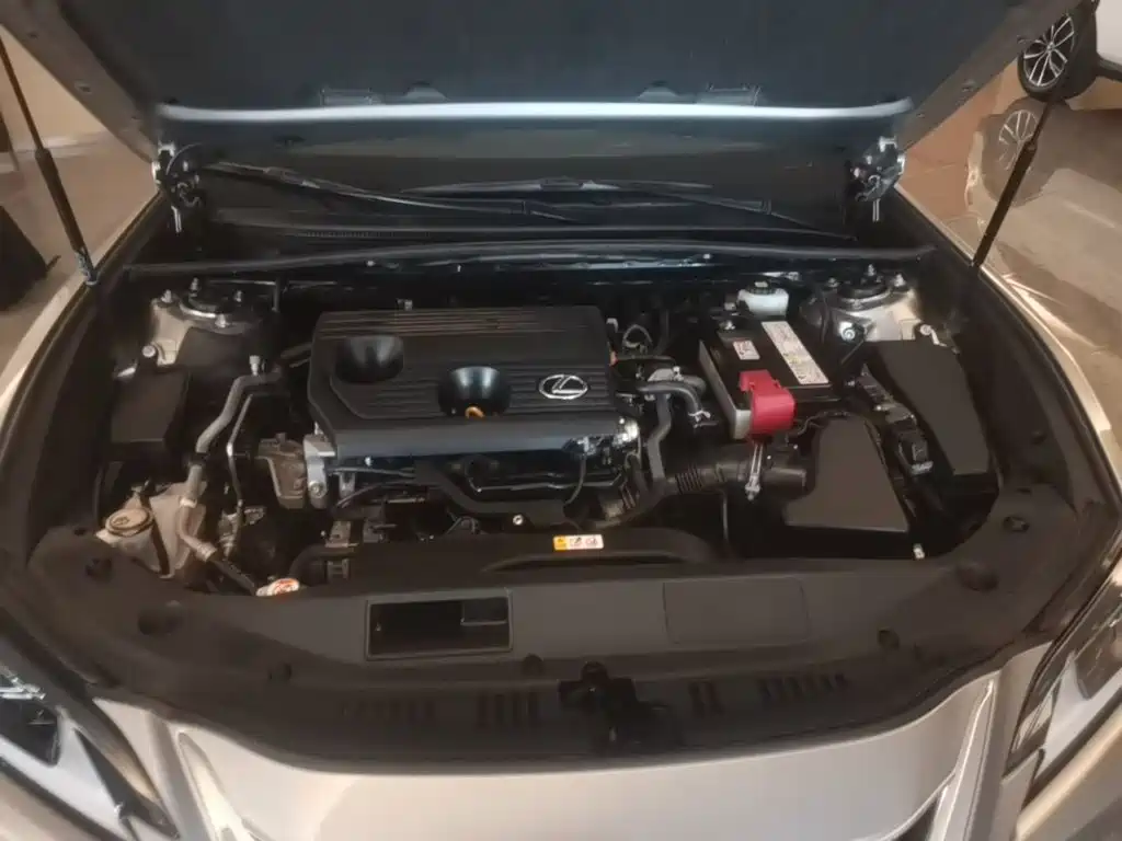 Lexus ES — миниатюра 20