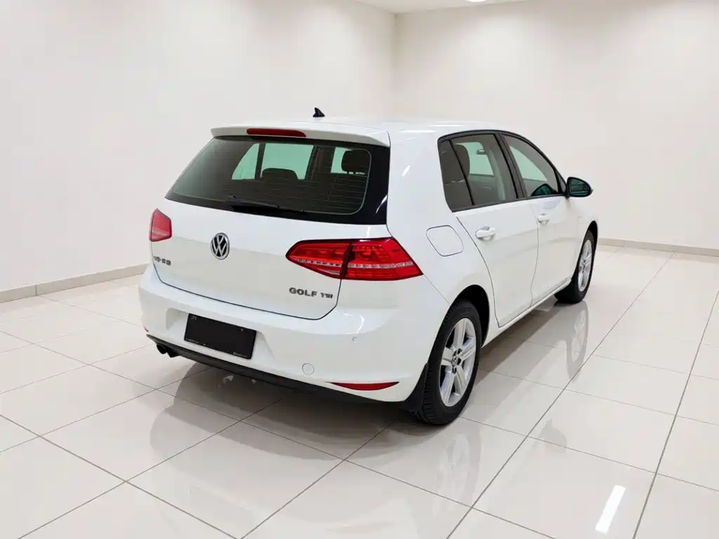 Volkswagen Golf — миниатюра 6
