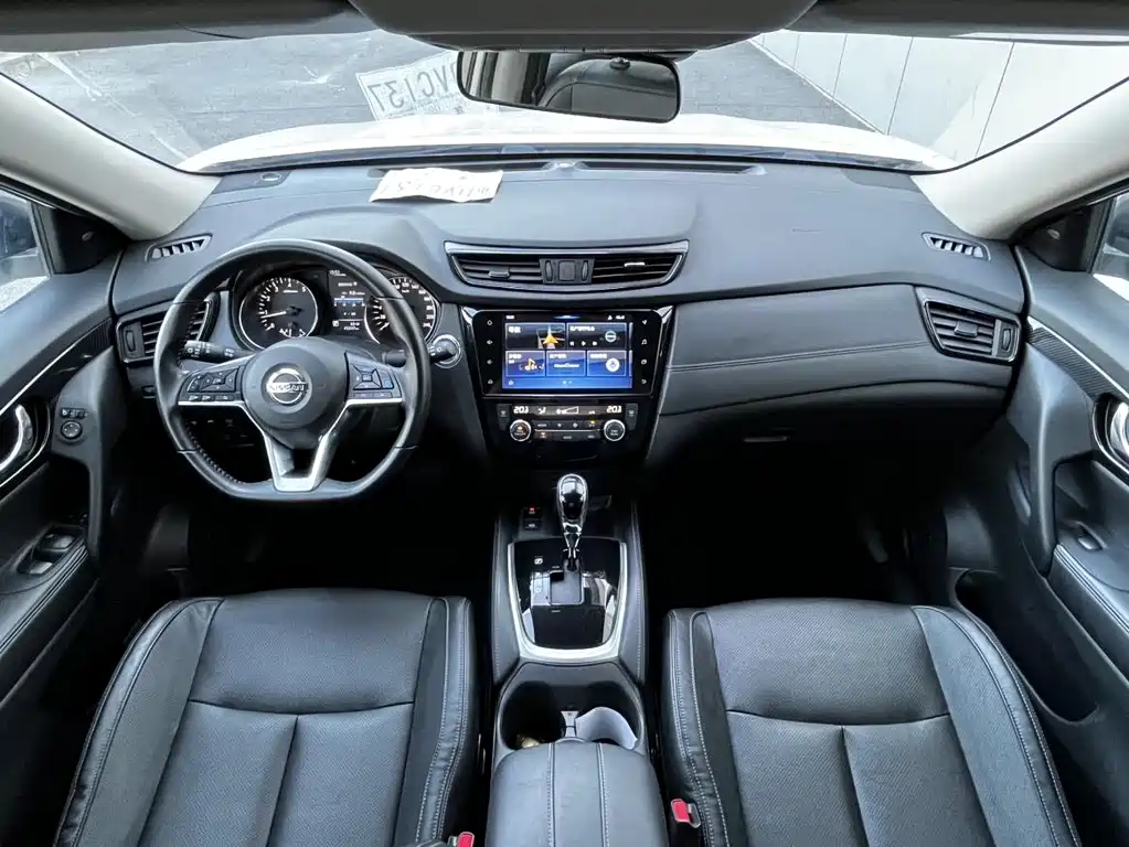 Nissan X-Trail — миниатюра 38