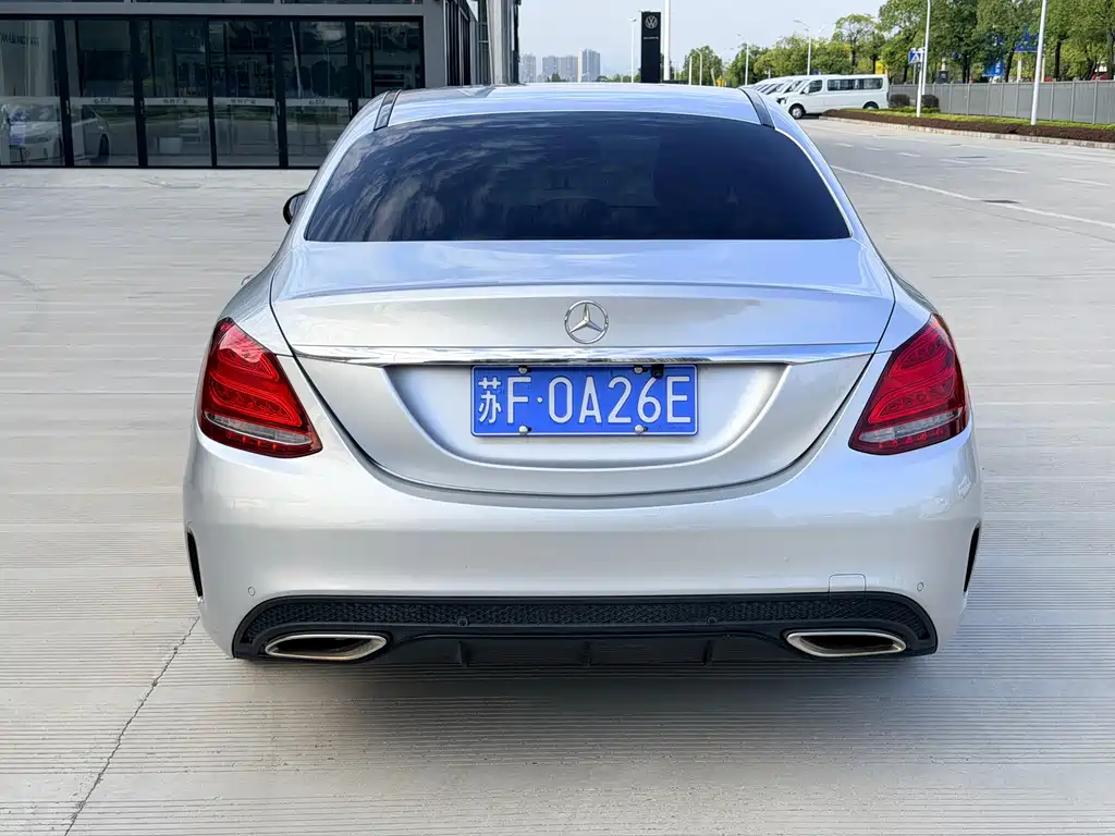 Mercedes-Benz C-Class — миниатюра 5