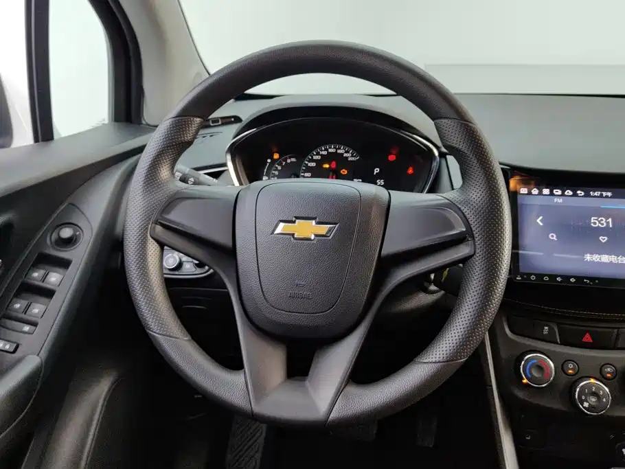 Chevrolet Trax — миниатюра 15