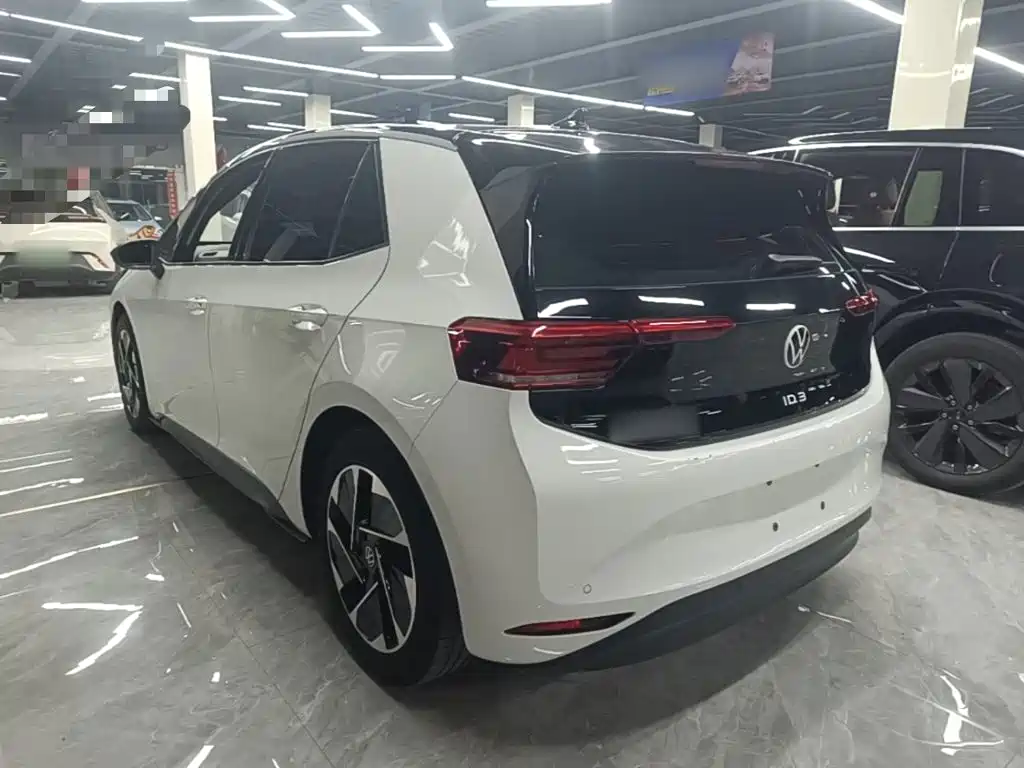 Volkswagen ID.3 — миниатюра 5