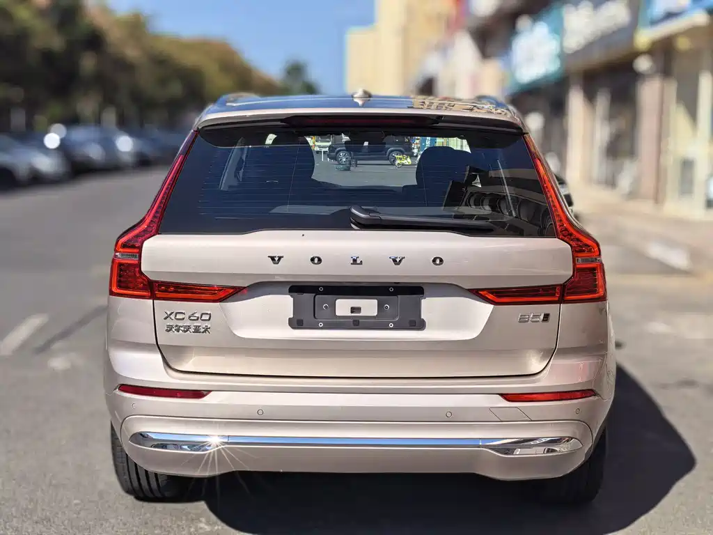 Volvo XC60 — миниатюра 9