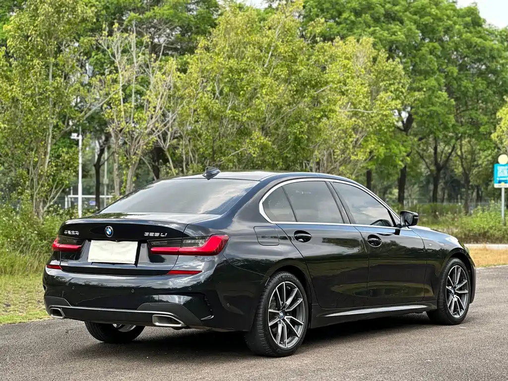 BMW 3 Series — миниатюра 5