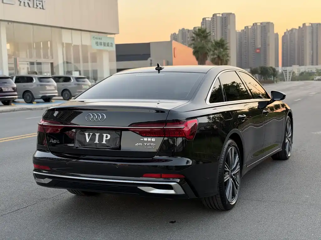 Audi A6L — миниатюра 5