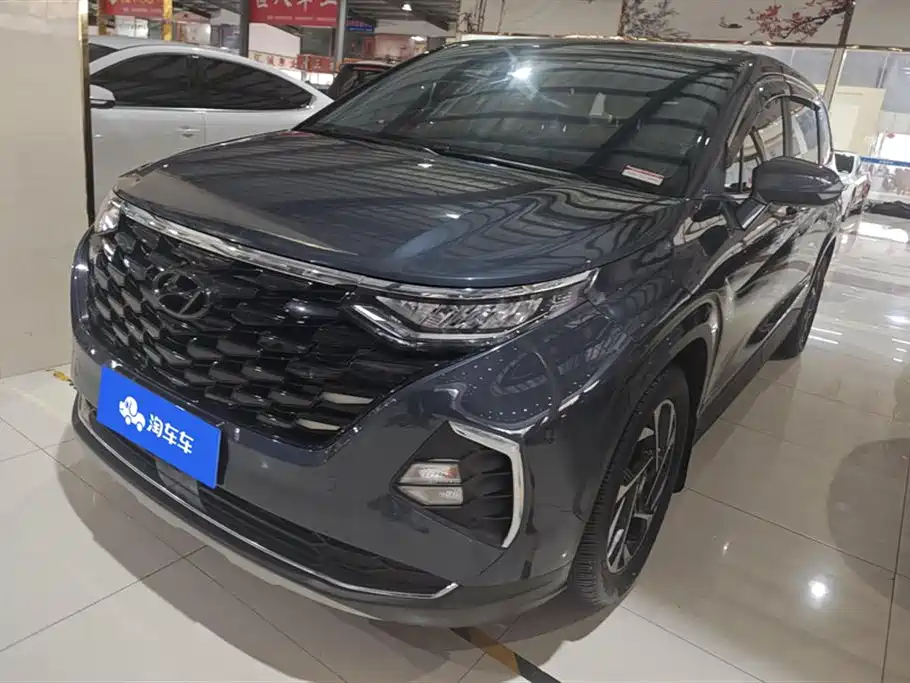 Купить Hyundai Custo