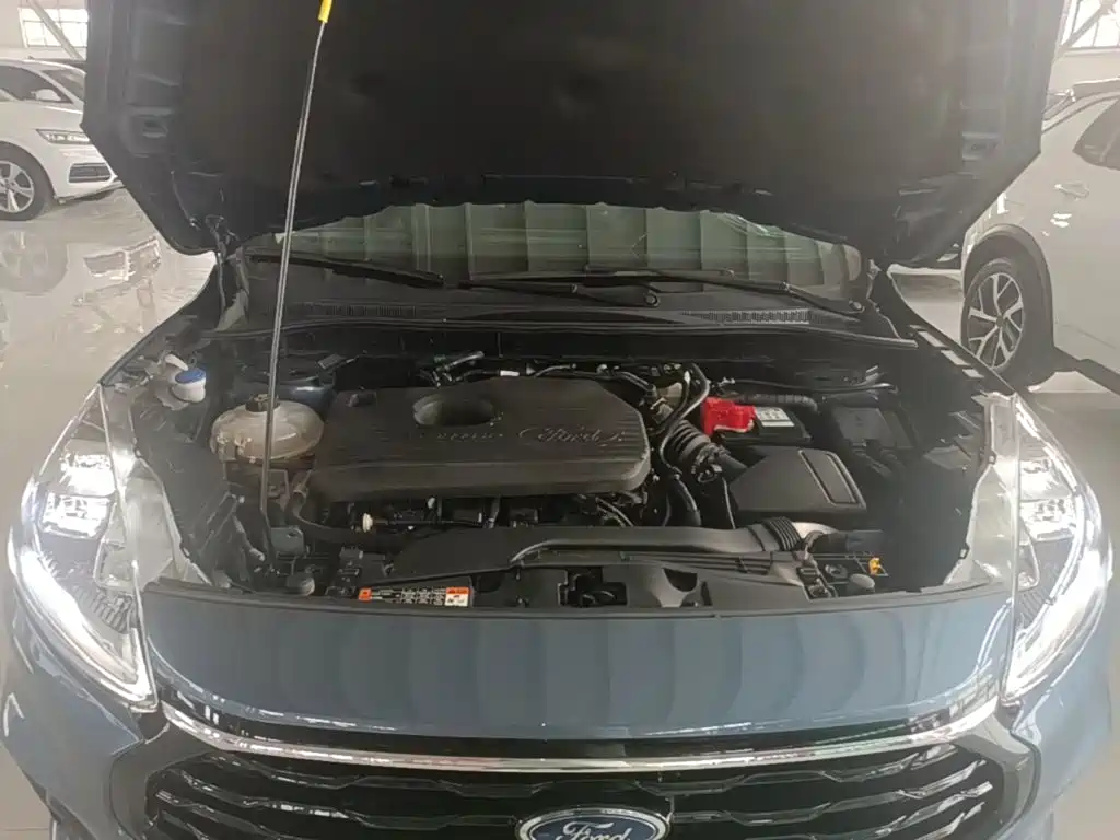 Ford Escape — миниатюра 20