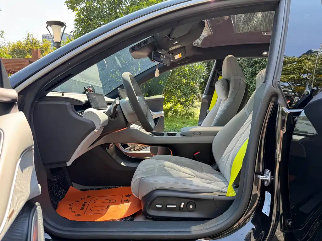NIO ET5T — миниатюра 4
