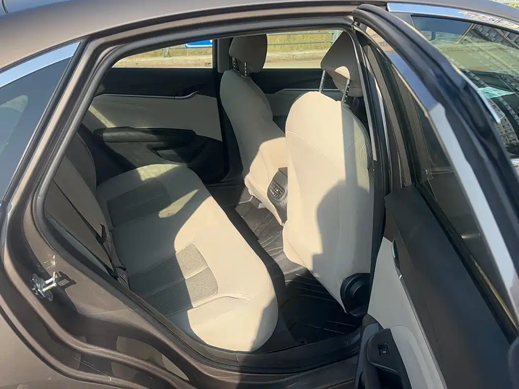 Buick Excelle — миниатюра 23