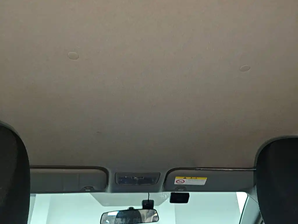 Toyota Yaris L — миниатюра 18