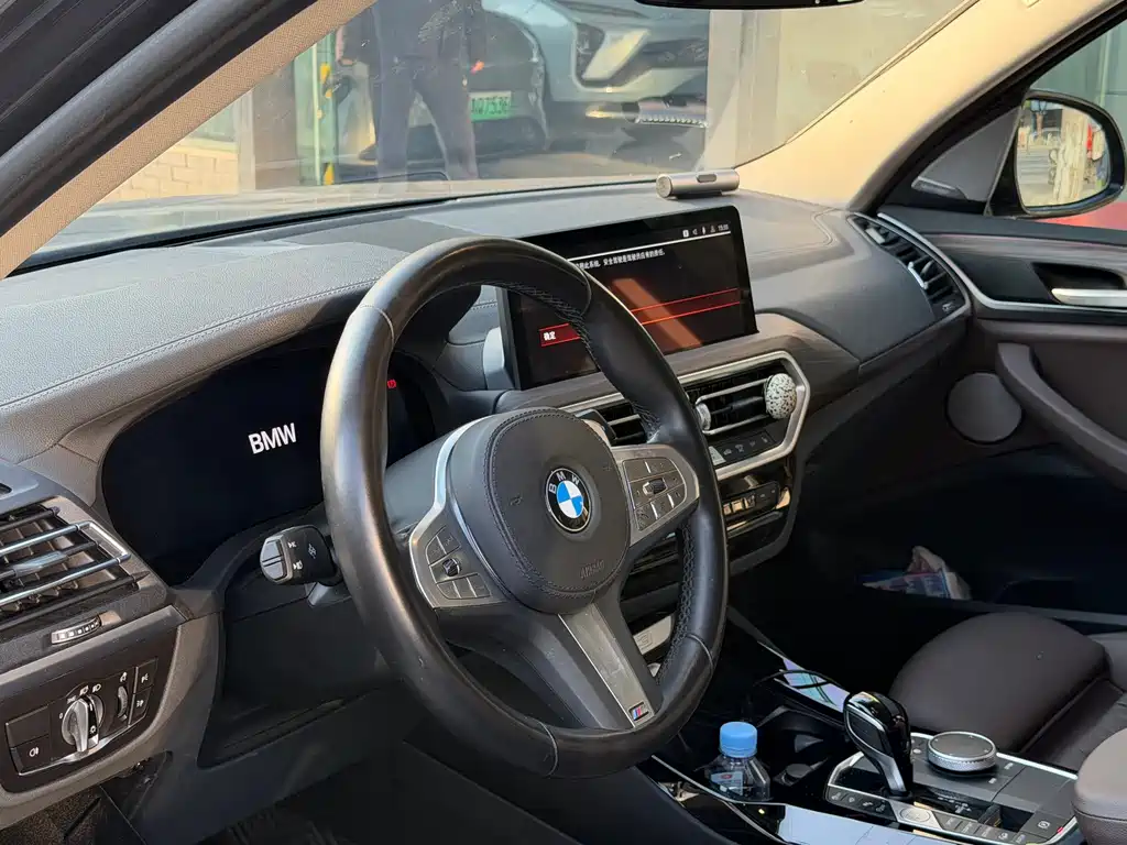 BMW X3 — миниатюра 8