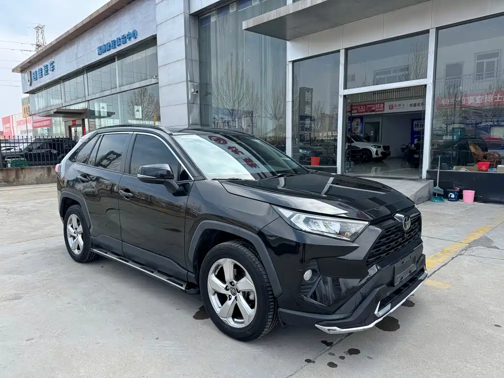 TOYOTA RAV4 RONGFANG