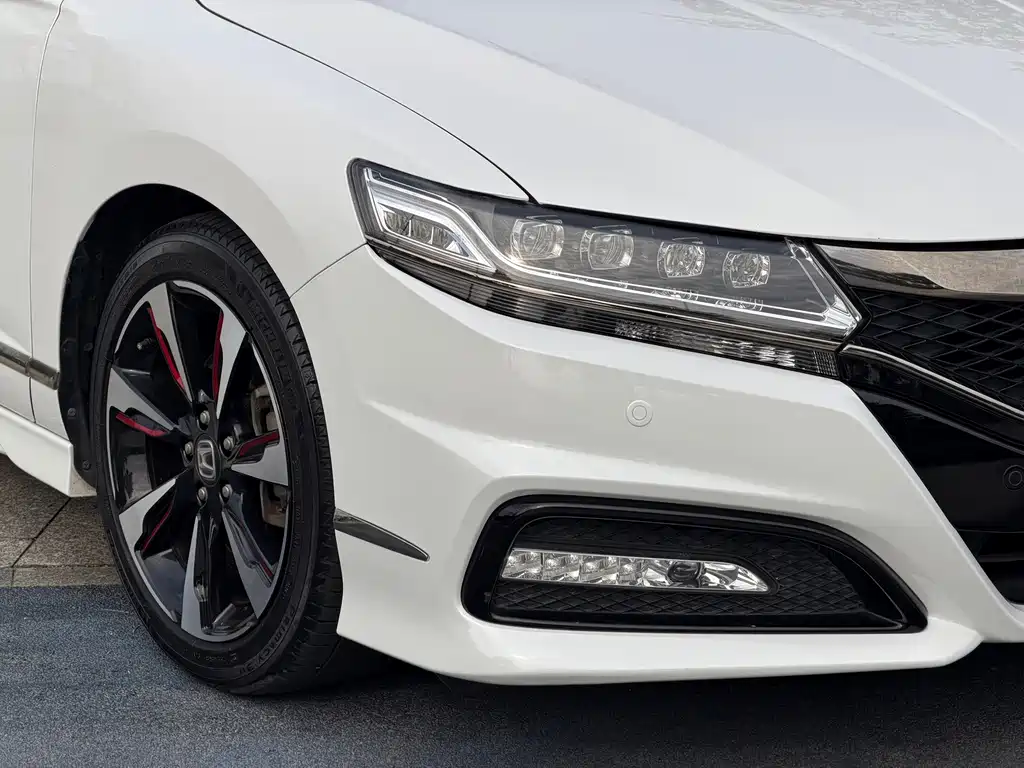 Honda Spirior — миниатюра 4