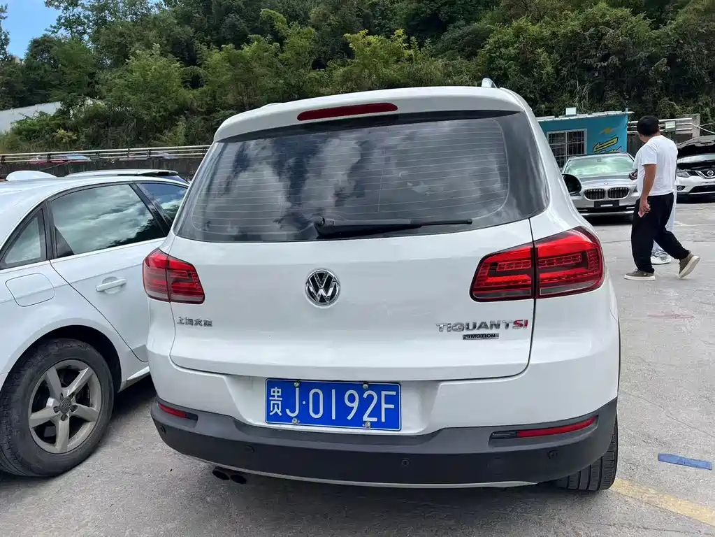 Volkswagen Tiguan — миниатюра 5