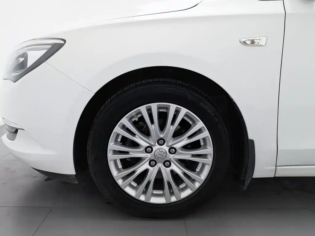 Buick Excelle — миниатюра 17