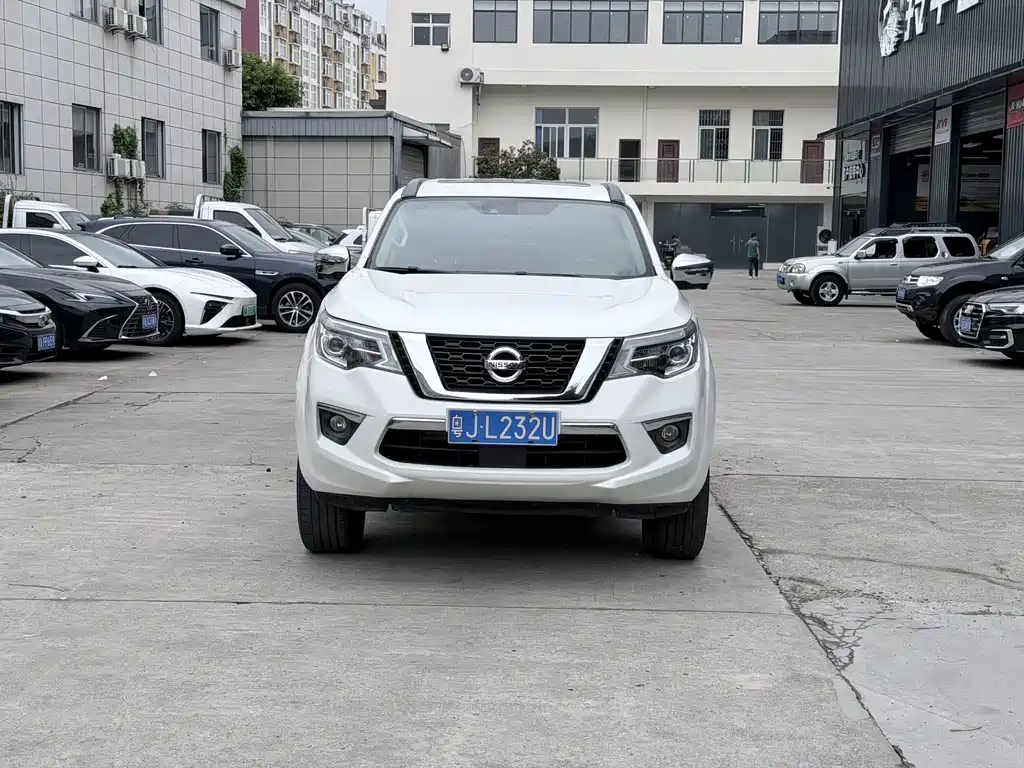 Nissan Terra — миниатюра 2