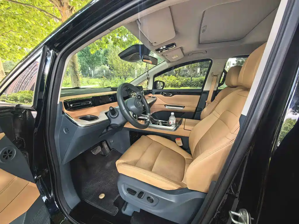 GAC Motor Trumpchi E8 — миниатюра 7
