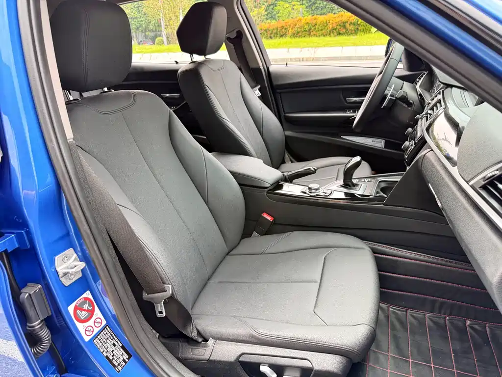 BMW 3 Series — миниатюра 8