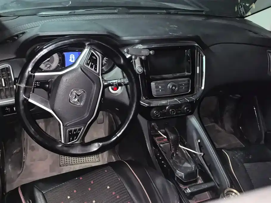 JMC Yusheng S350 — миниатюра 12