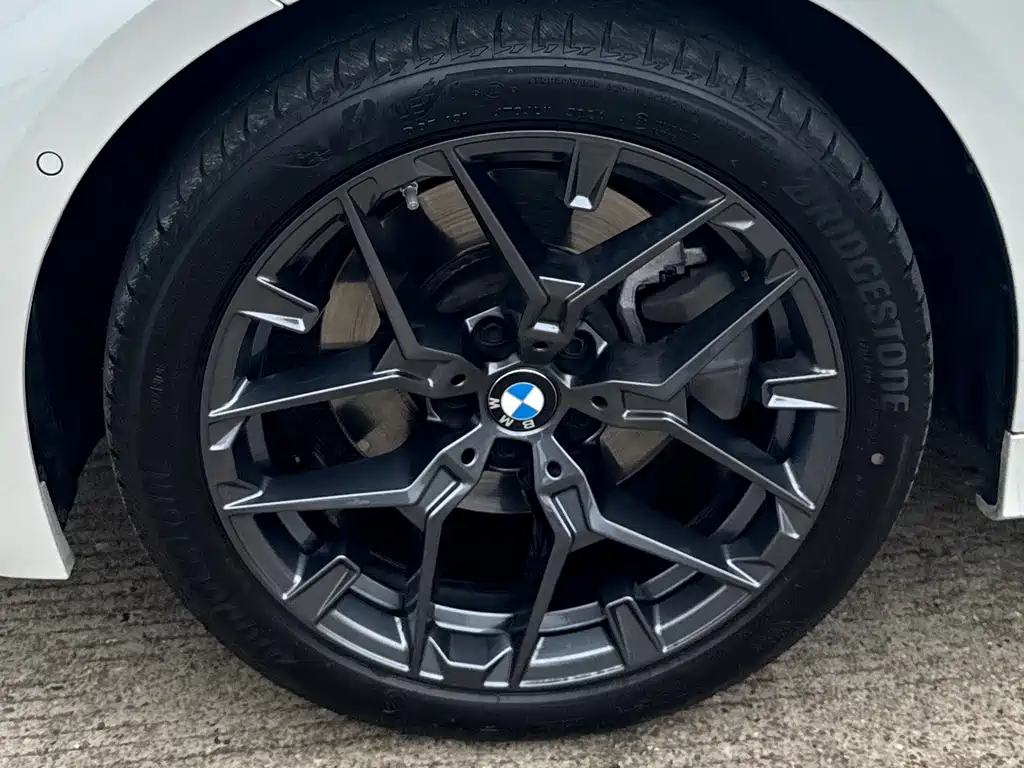 BMW 3 Series — миниатюра 5