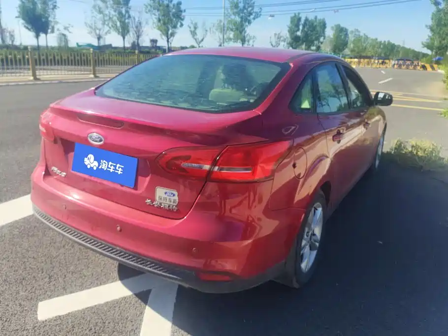 Ford Focus — миниатюра 3