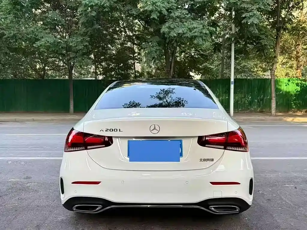 Mercedes-Benz A-Class — миниатюра 8