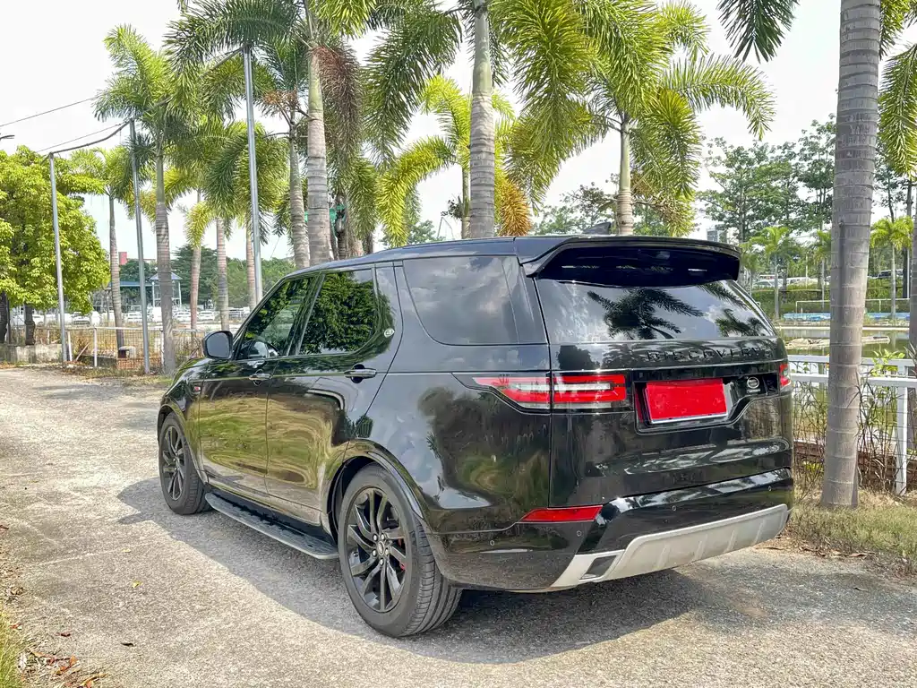 Land Rover Discovery — миниатюра 8