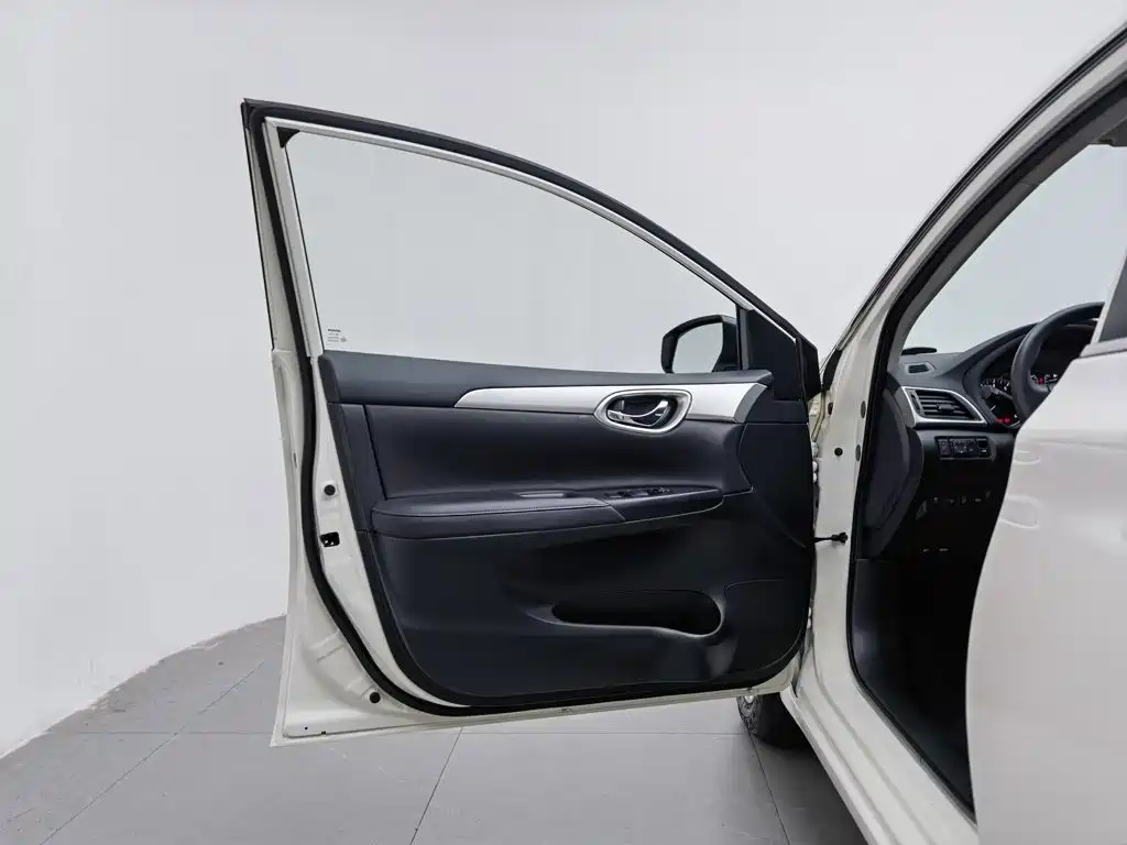 Nissan Sylphy — миниатюра 8