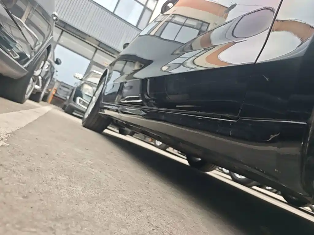 Ford Mondeo — миниатюра 21