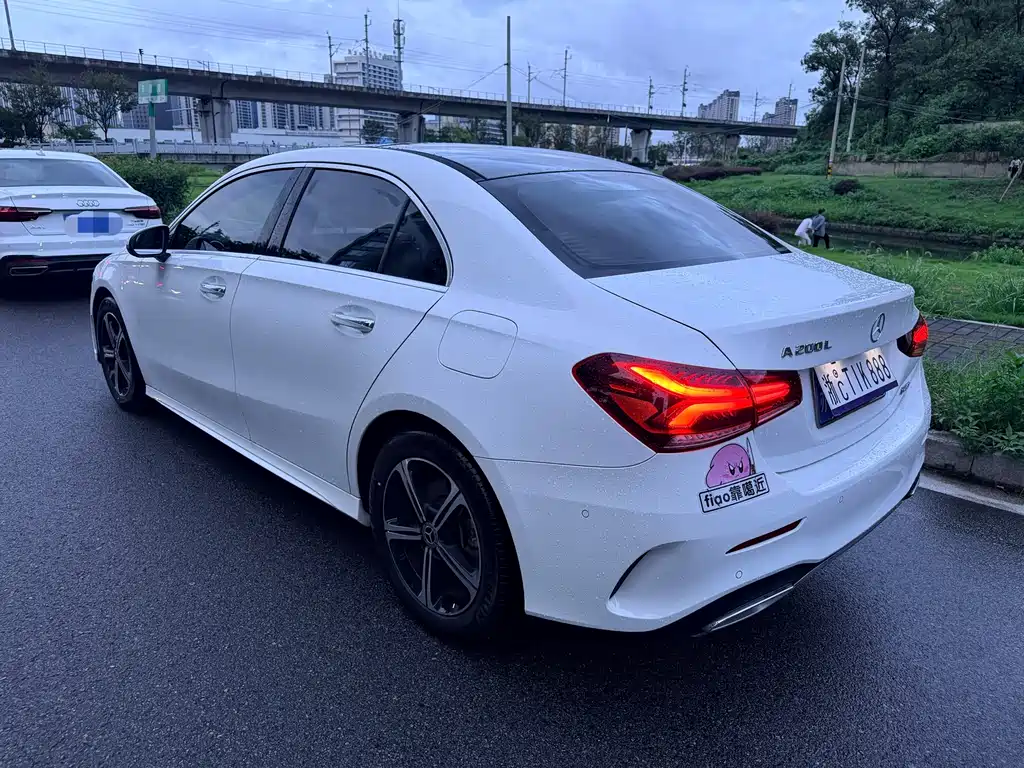 Mercedes-Benz A-Class — миниатюра 11