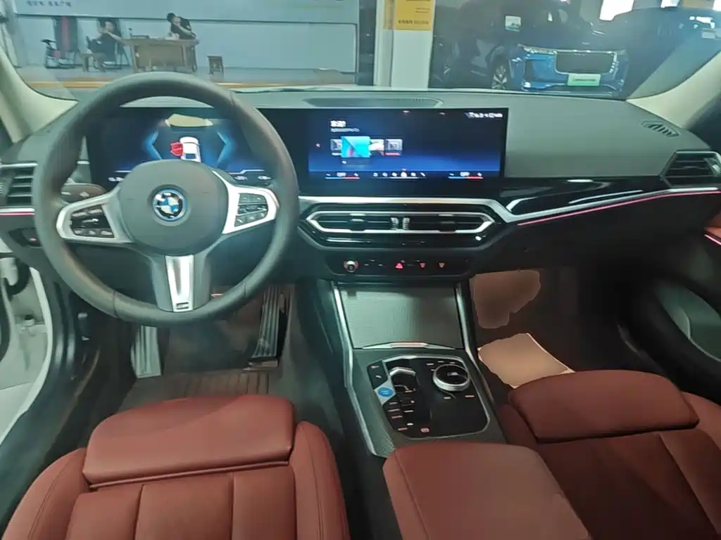 BMW i3 — миниатюра 10