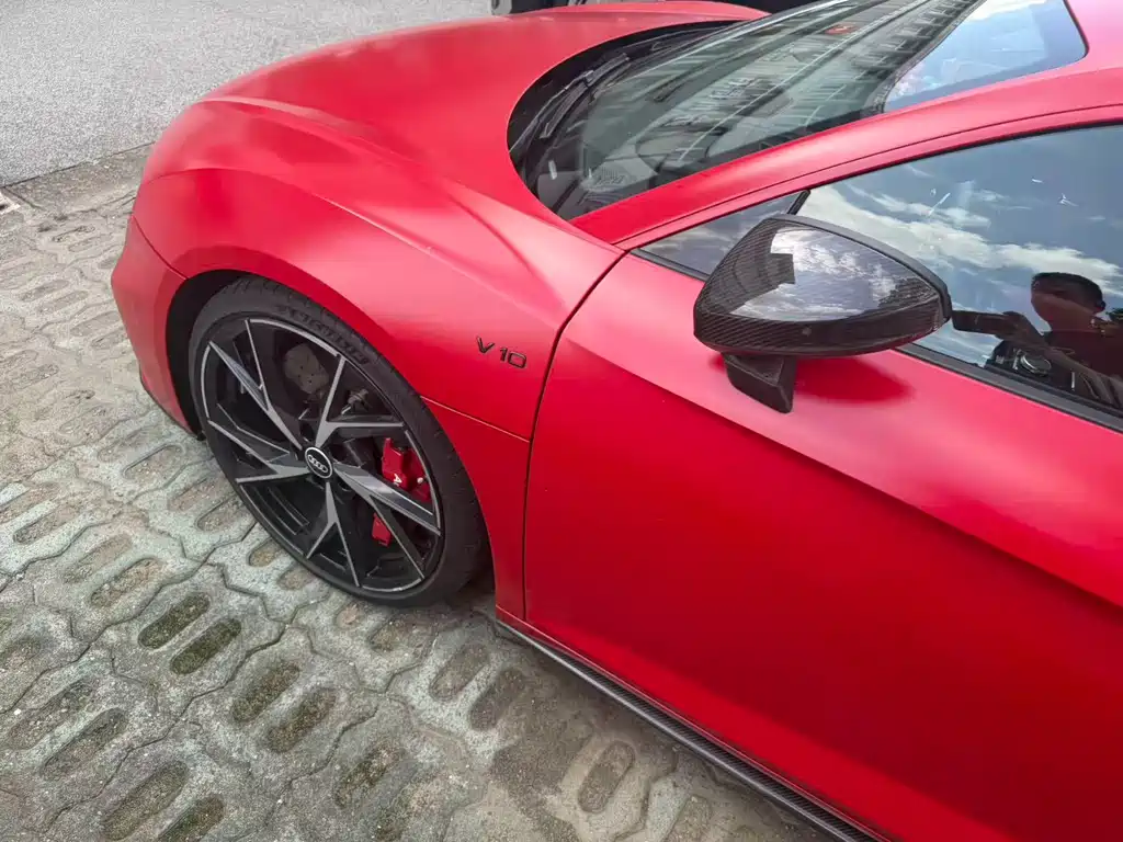 Audi R8 — миниатюра 3