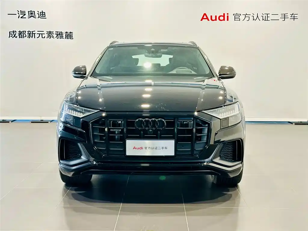 Audi Q8 2023 55 TFSI Premium