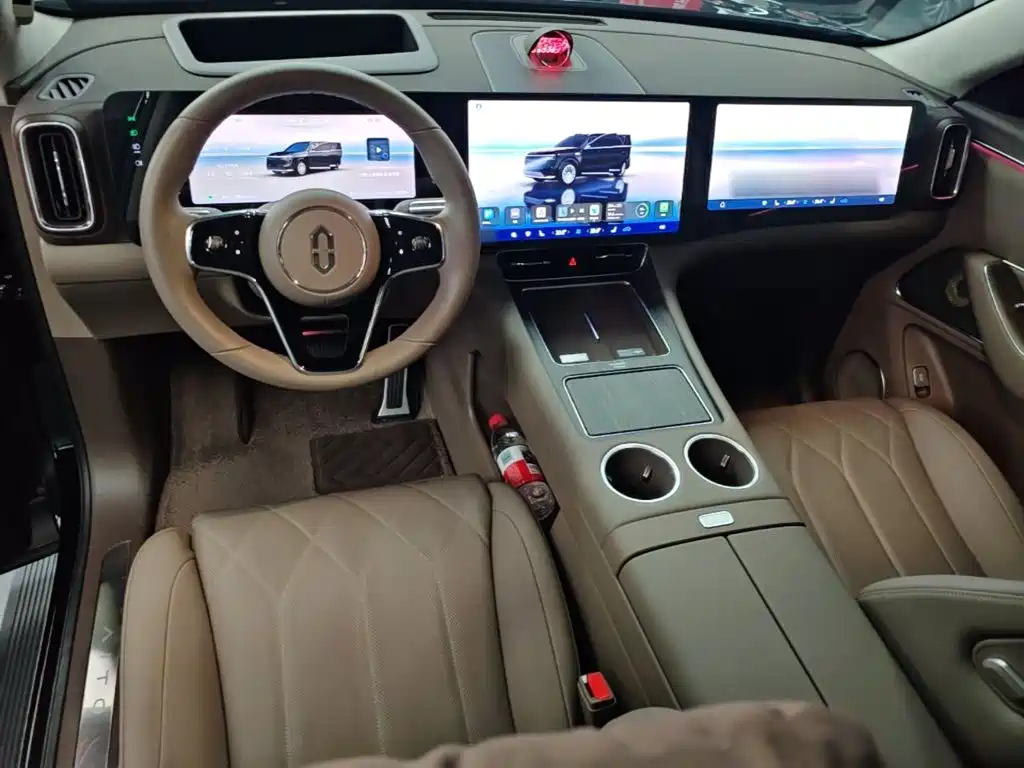 AITO AITO M8 — миниатюра 10