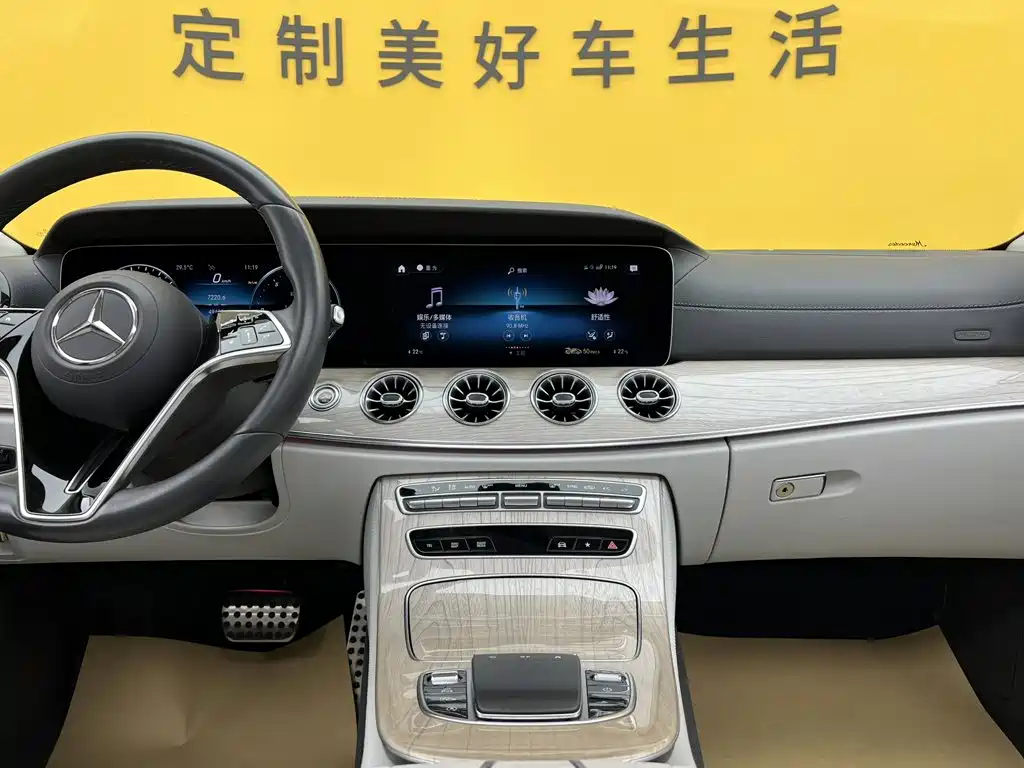 Mercedes-Benz CLS — миниатюра 20
